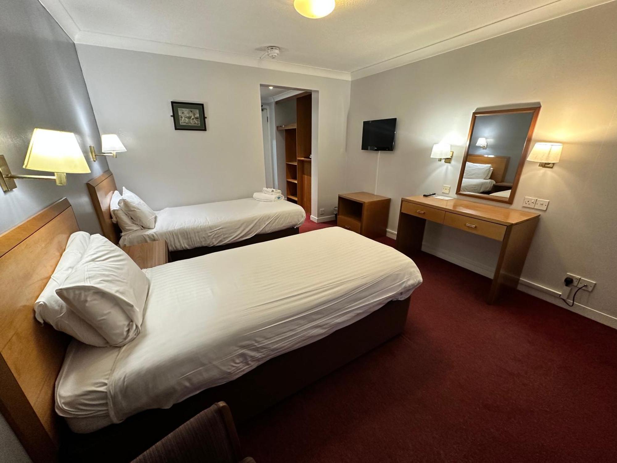 Sporting Lodge Inn Μίντλεσμπρο Εξωτερικό φωτογραφία